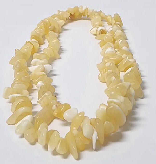 Colar de Cascalho de Calcita Amarela